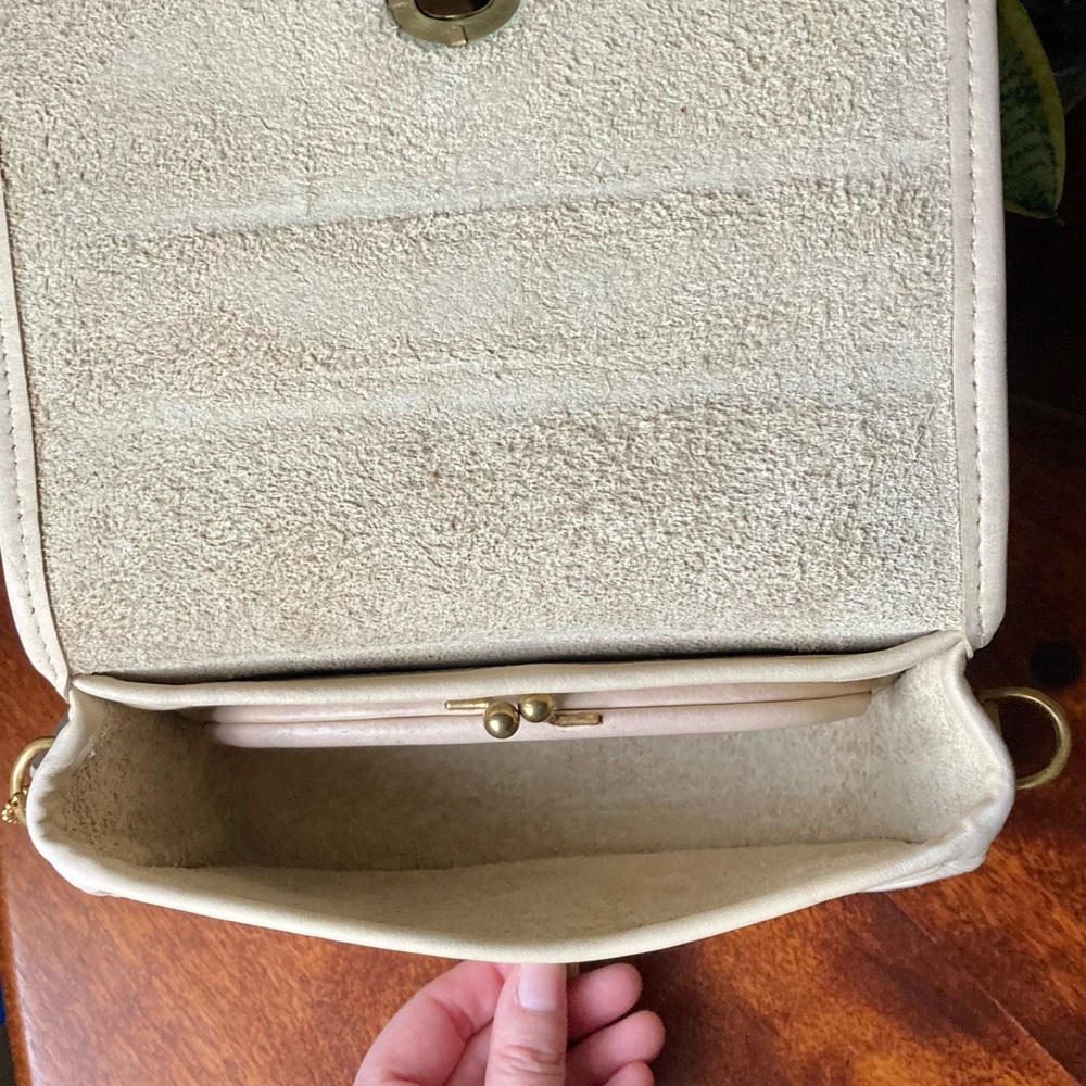 ❌SOLD❌ Coach Vintage 9385 Shoulder Purse - Picture 12 of 16